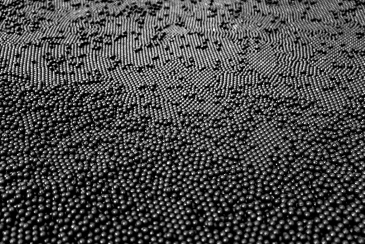 Graphite EPS beads