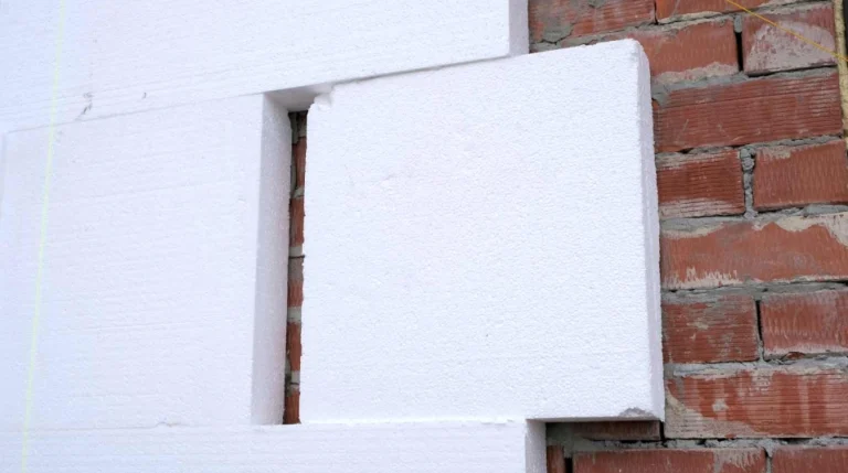 How Do EPS Insulation Materials Improve the Thermal Performance of SIPs Sandwich Panels