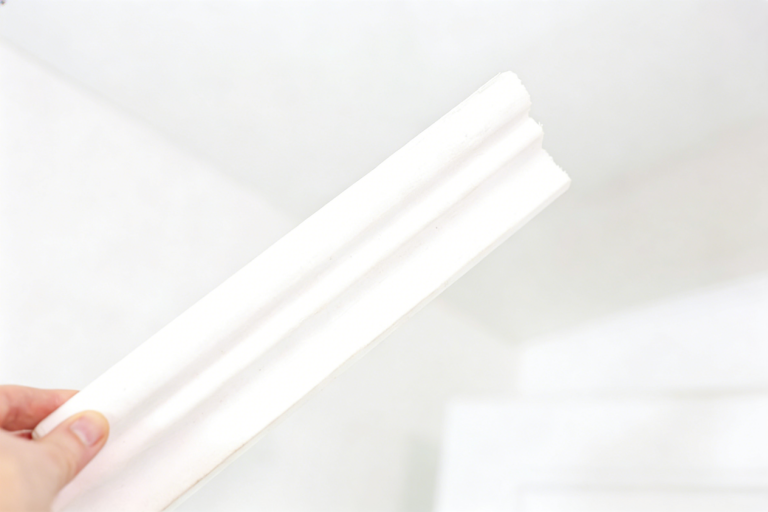 Why Contractors Prefer EPS Cornices for 2026 Architectural Designs