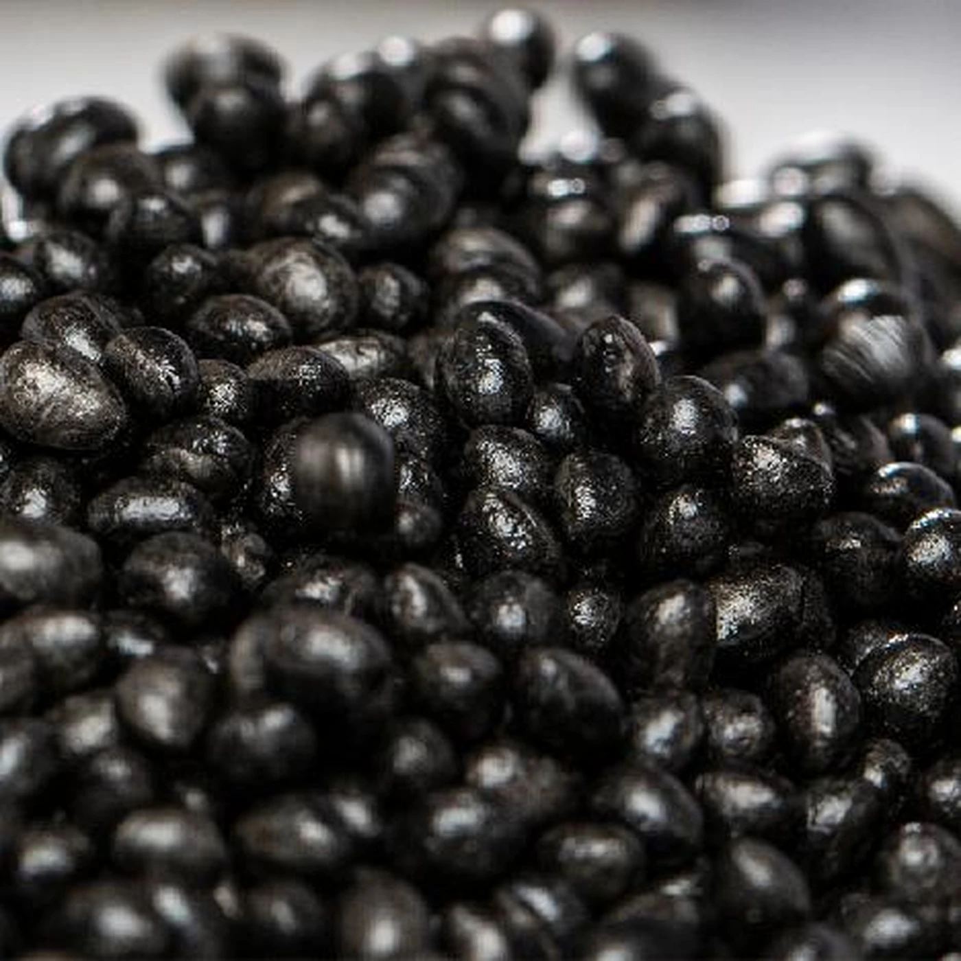 Black graphite EPS beads